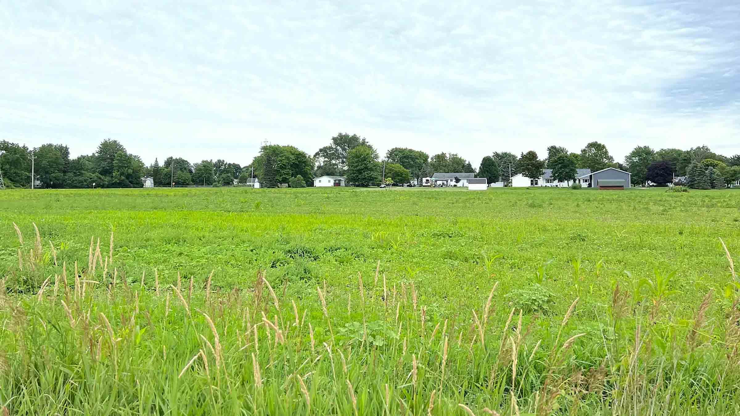 9.5-acre raw land in Bay City, Michigan purchased by Cash.Land
