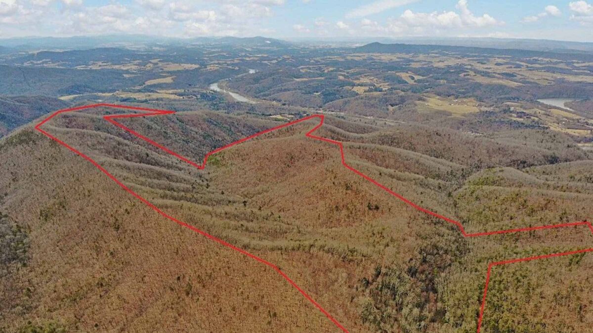 420-acre acreage in Pulaski, Virginia purchased by Cash.Land