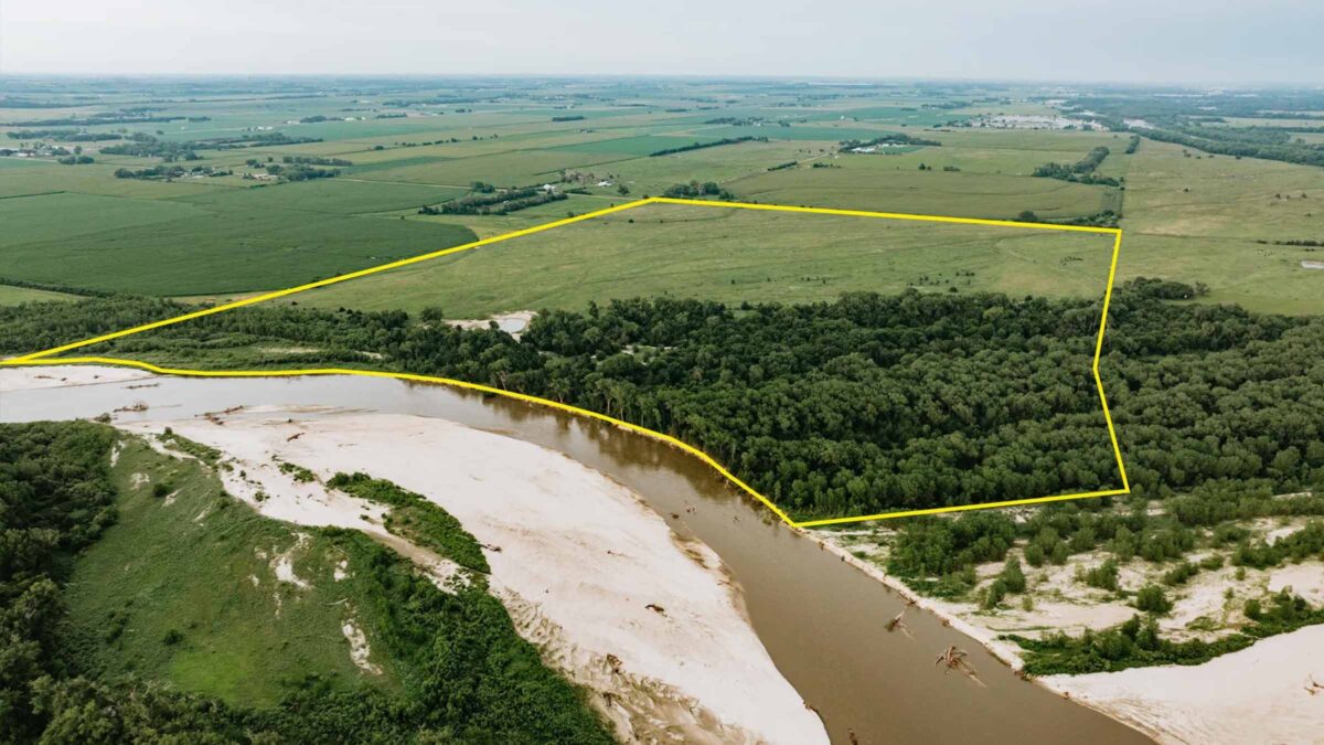 215-acre undeveloped land in Fairbury, Nebraska purchased by Cash.Land