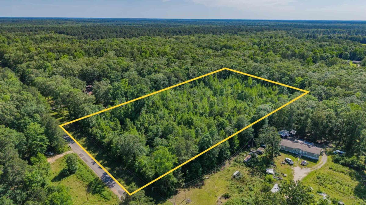 5.5-acre undeveloped land in Alma, Arkansas purchased by Cash.Land