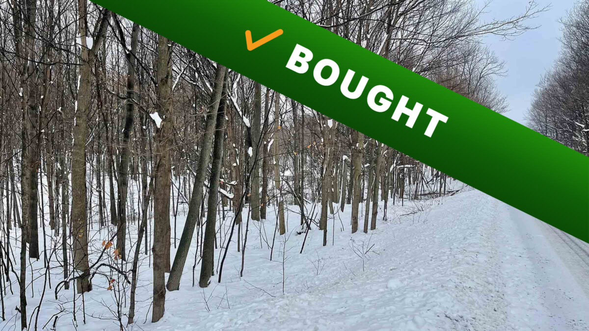 2.5-acre vacant land in Chester, Vermont purchased by Cash Land